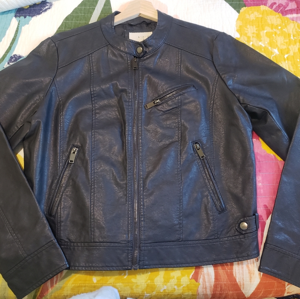 Women's Faux Leather Biker Style Jacket